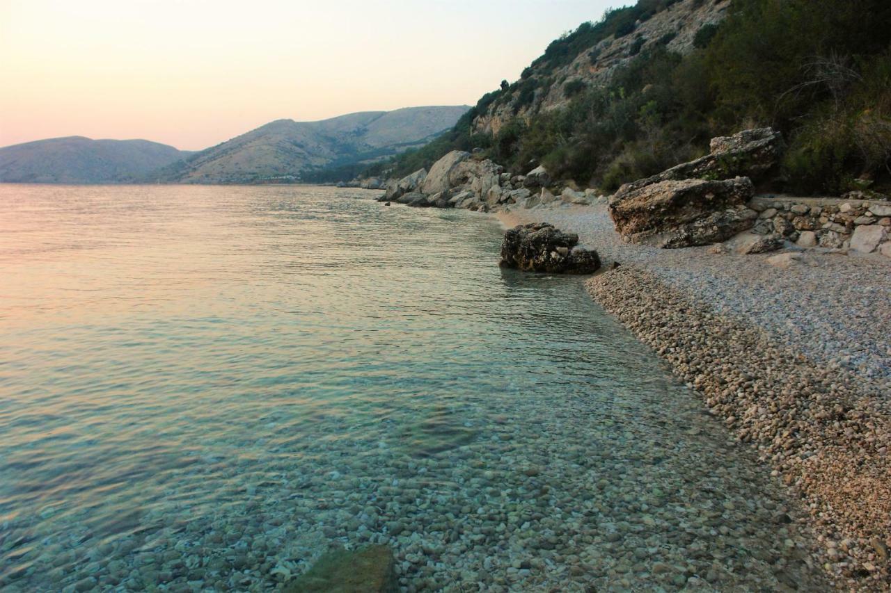 Quercus Apartment Stara Baška Dış mekan fotoğraf